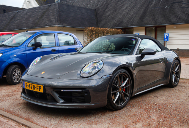 Porsche 992 Carrera S Cabriolet