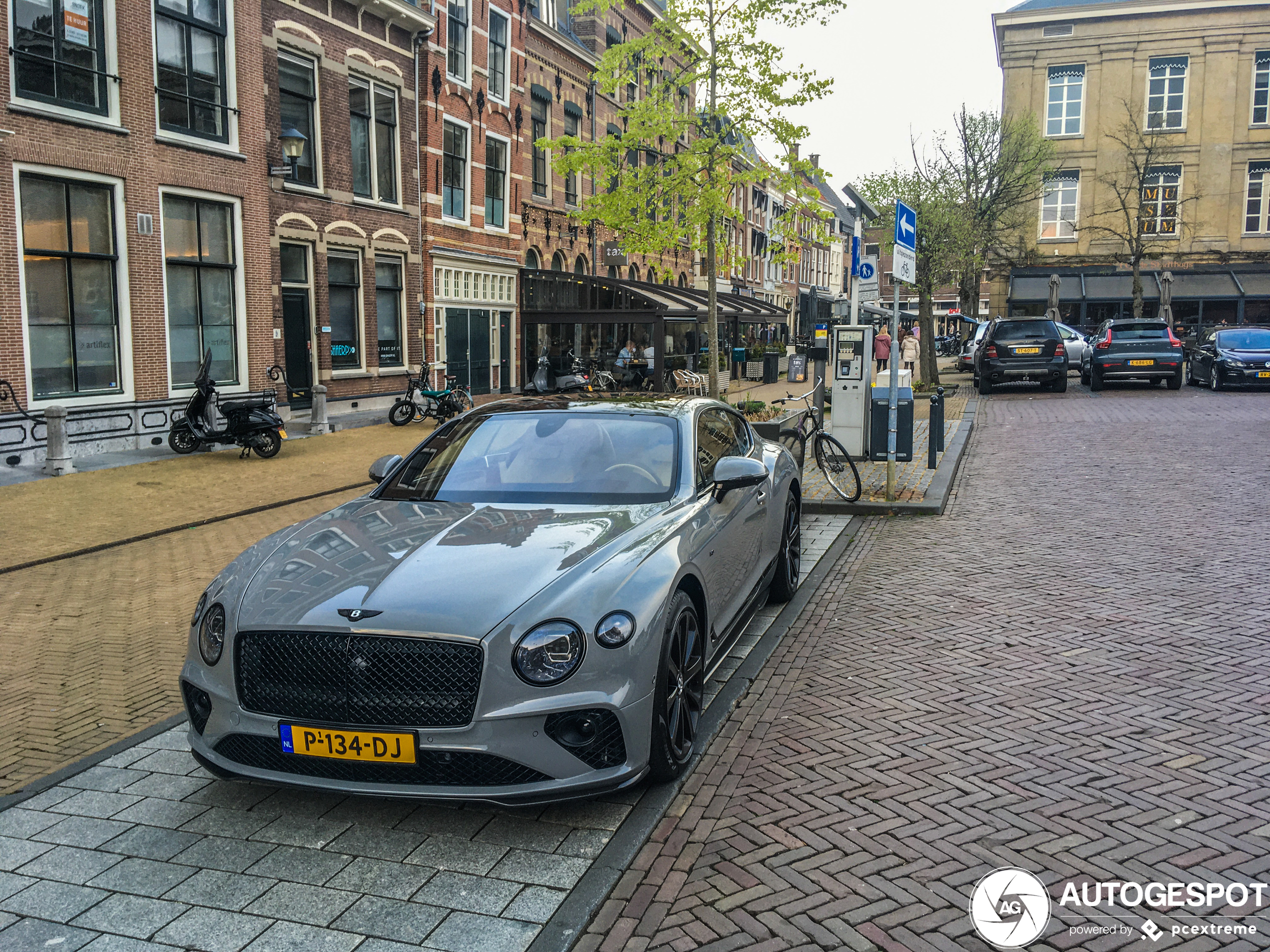 Bentley Continental GT V8 2020