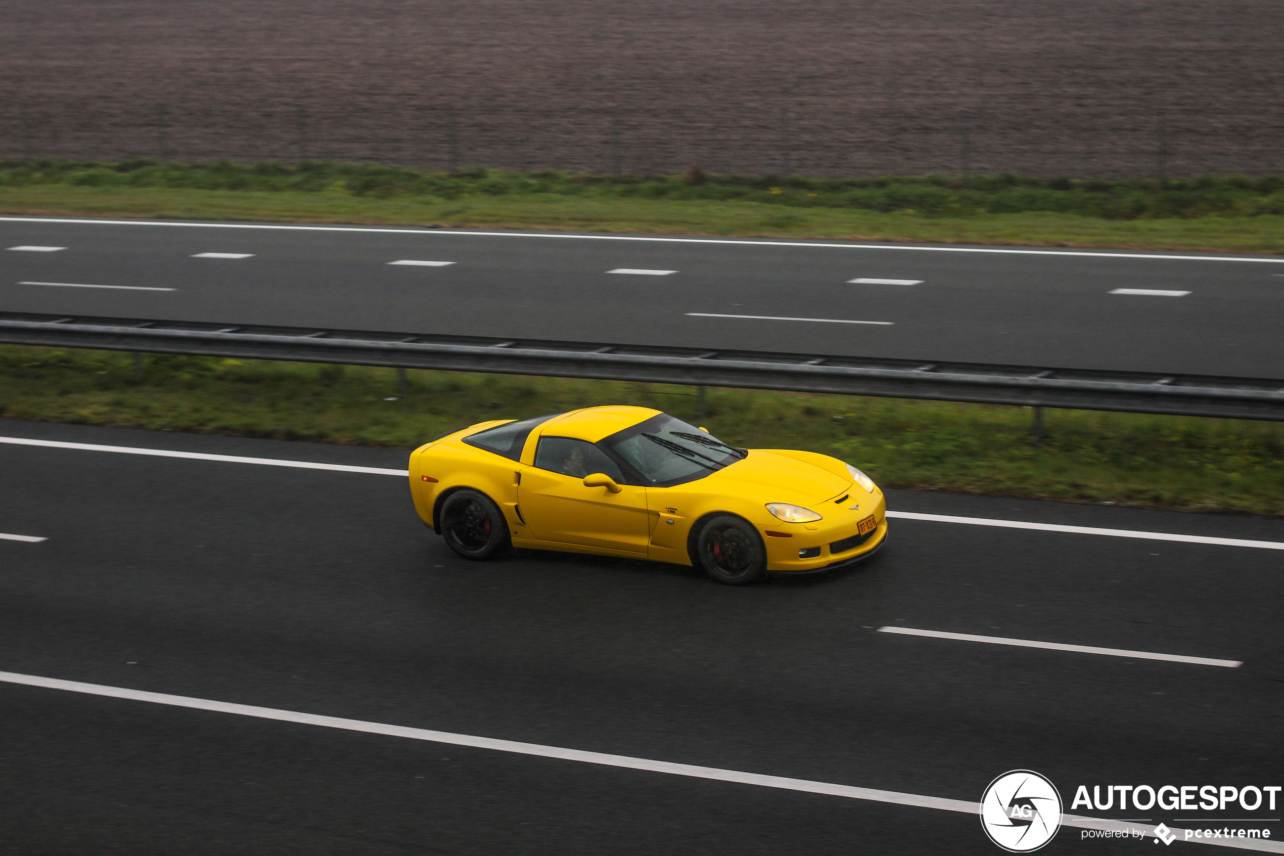Deze Corvette eigenaar heeft veel moed