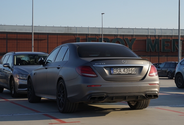 Mercedes-AMG E 63 S W213