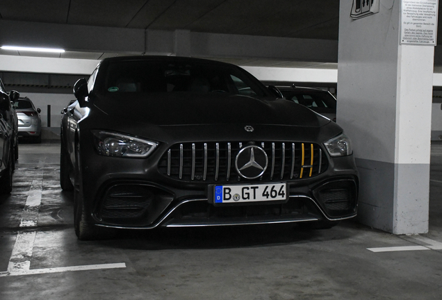 Mercedes-AMG GT 63 S X290