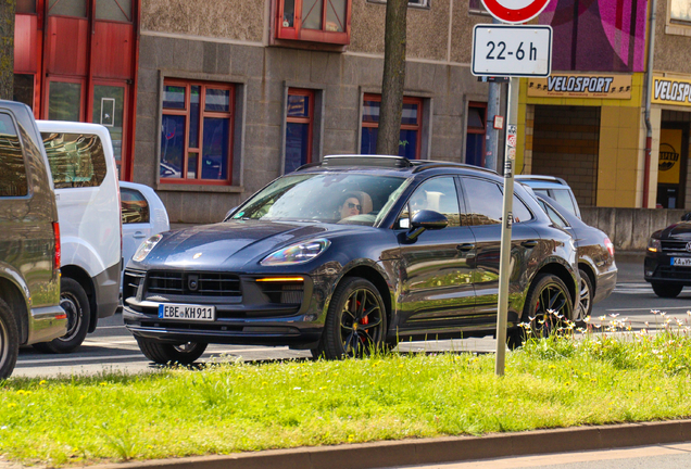 Porsche 95B Macan GTS MkIII