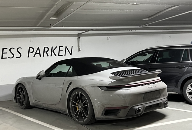 Porsche 992 Turbo S Cabriolet