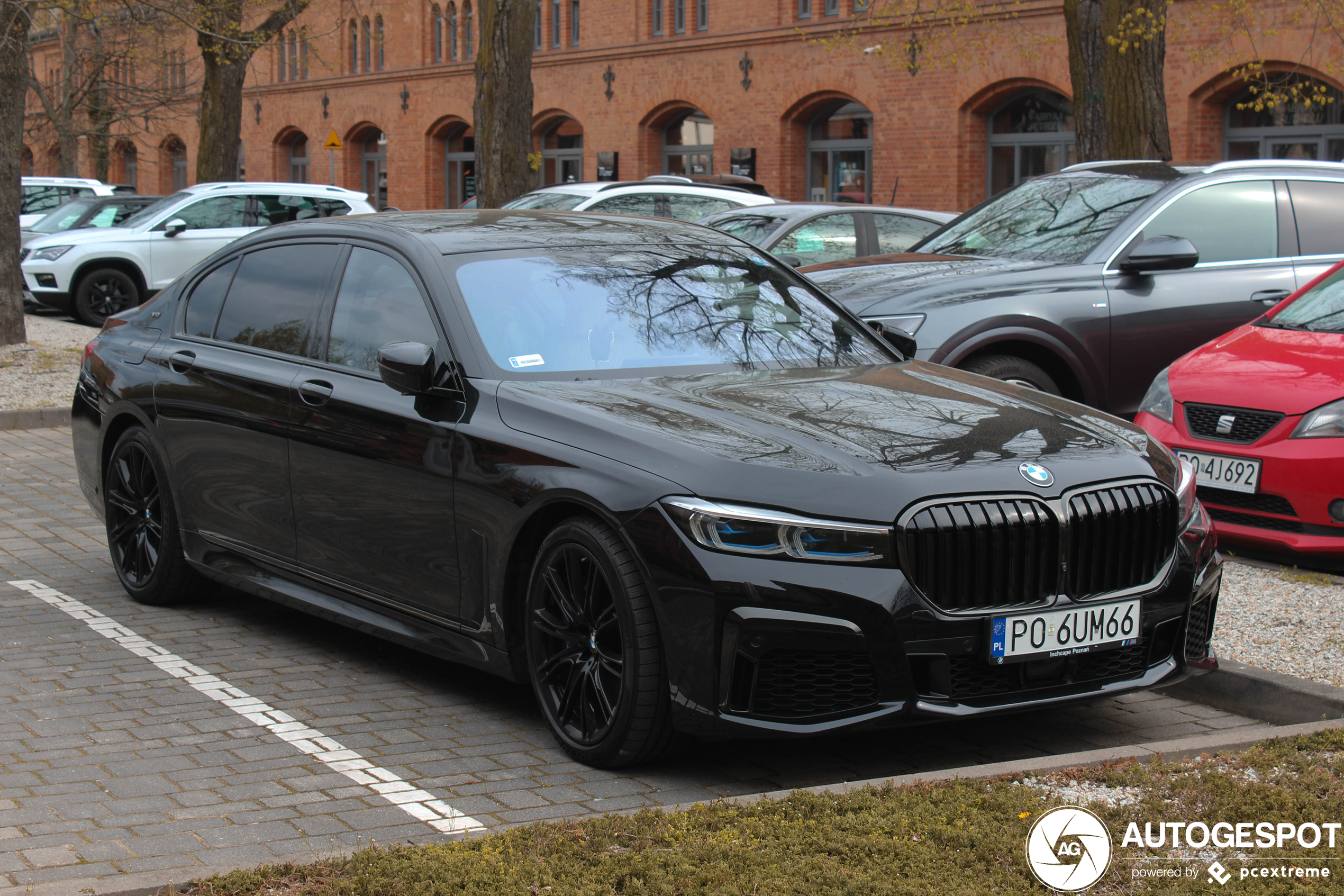 BMW M760Li xDrive 2019