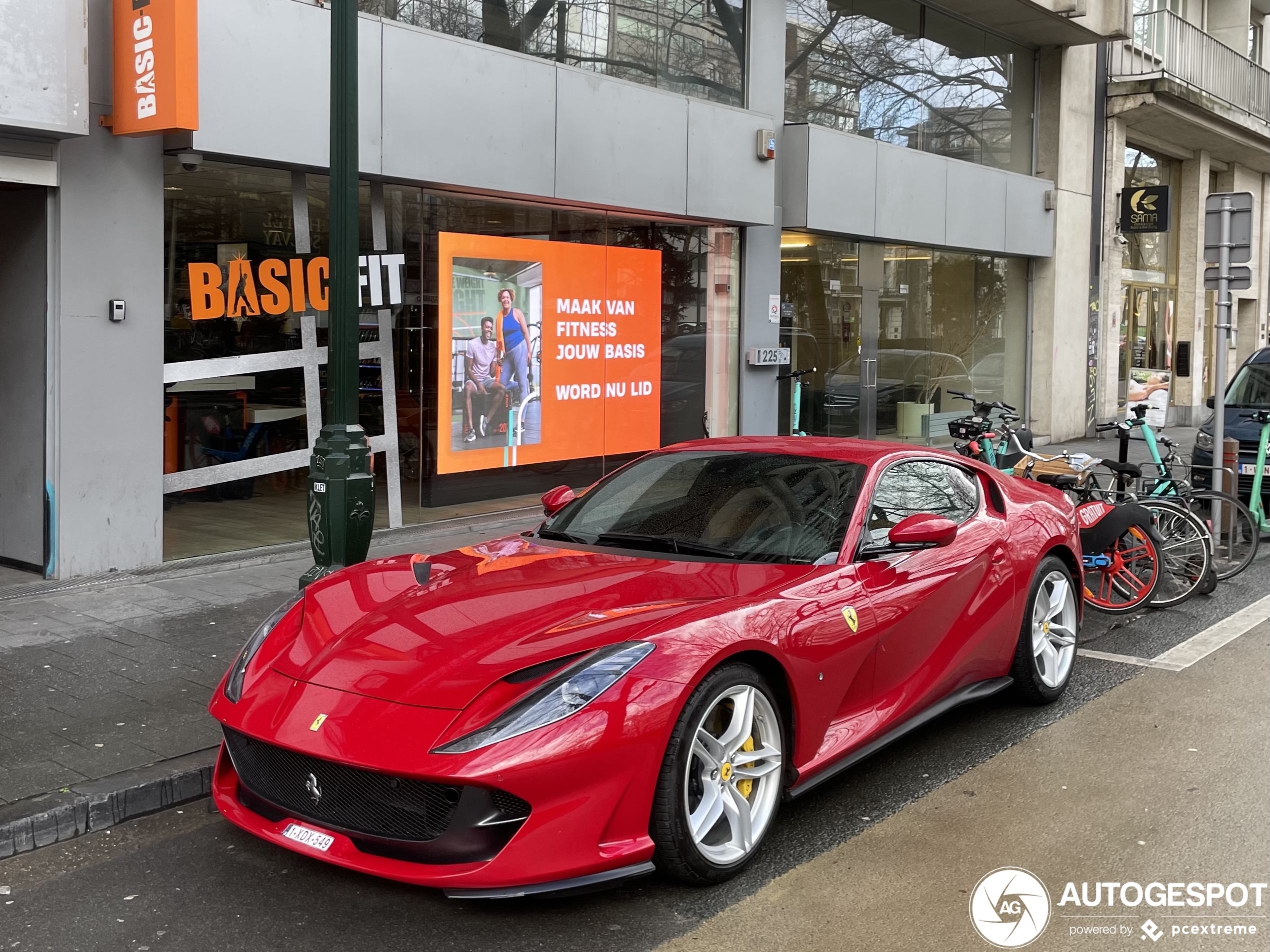 Ferrari 812 Superfast