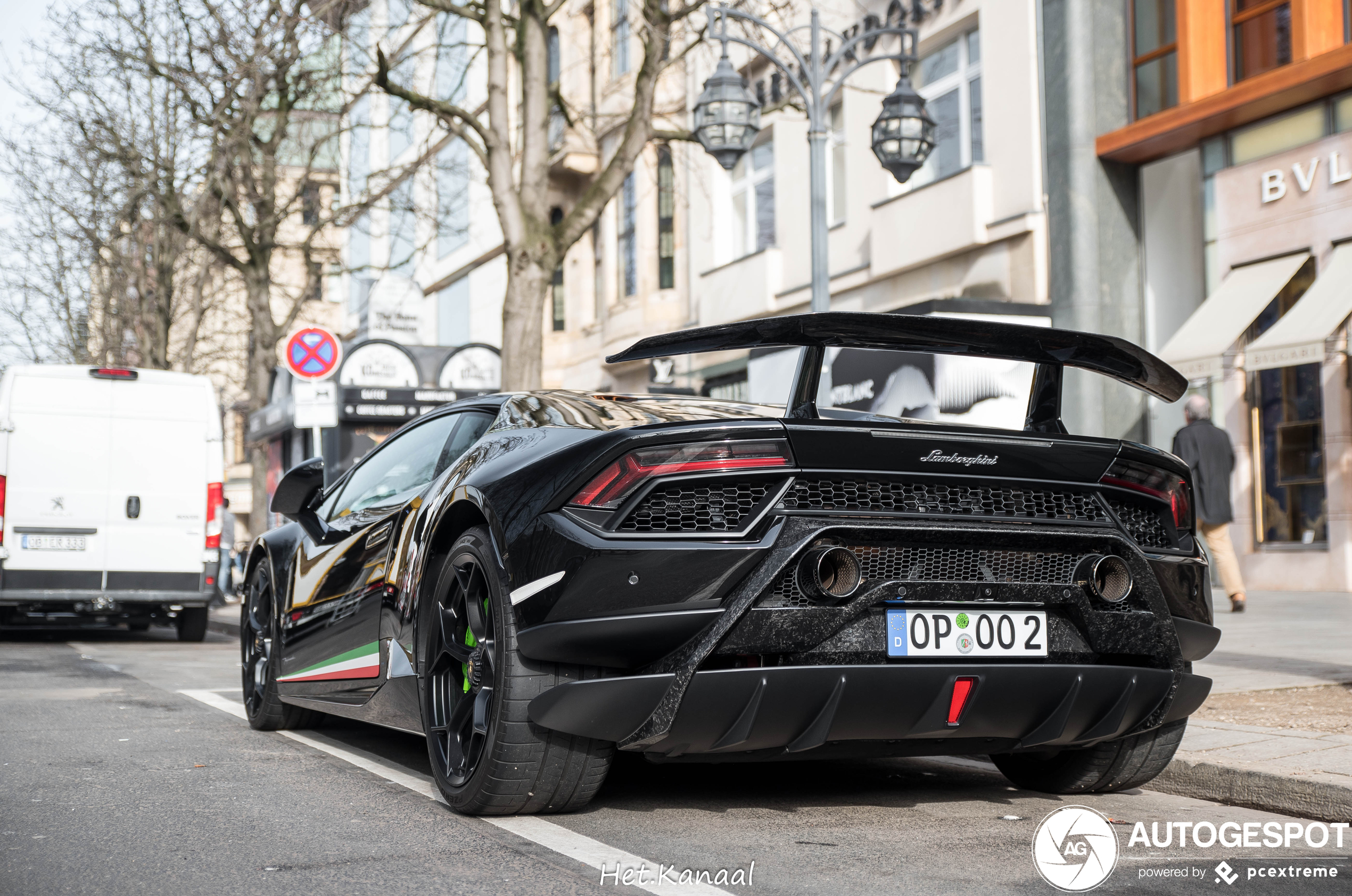 Lamborghini Huracán LP640-4 Performante