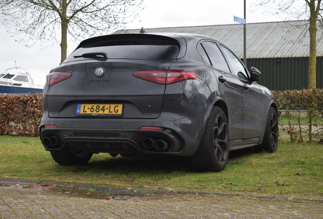 Alfa Romeo Stelvio Quadrifoglio