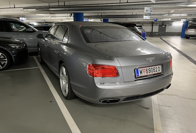 Bentley Flying Spur W12