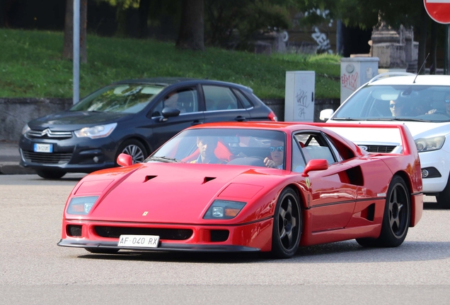 Ferrari F40