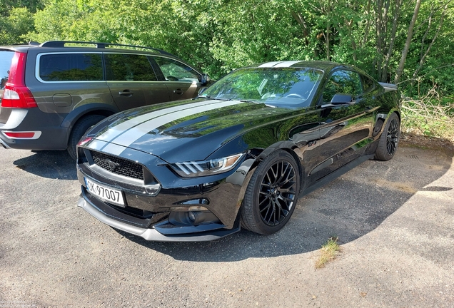 Ford Mustang GT 2015