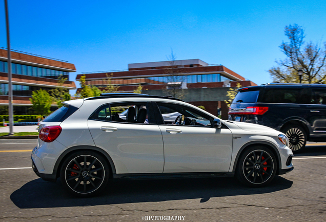 Mercedes-Benz GLA 45 AMG X156