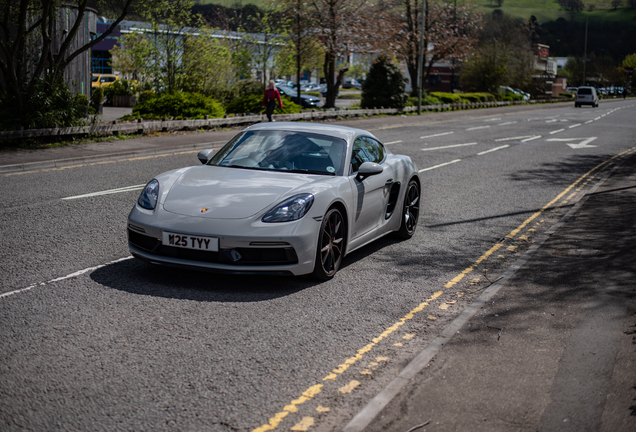 Porsche 718 Cayman GTS