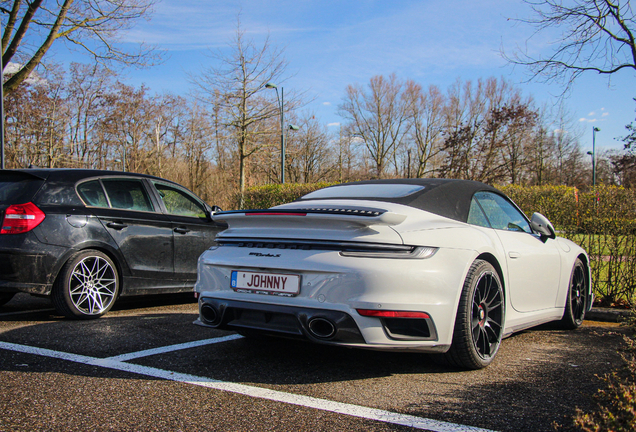 Porsche 992 Turbo S Cabriolet