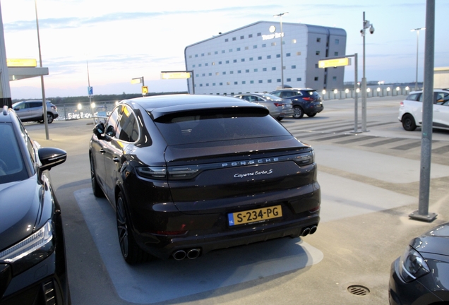 Porsche Cayenne Coupé Turbo S E-Hybrid