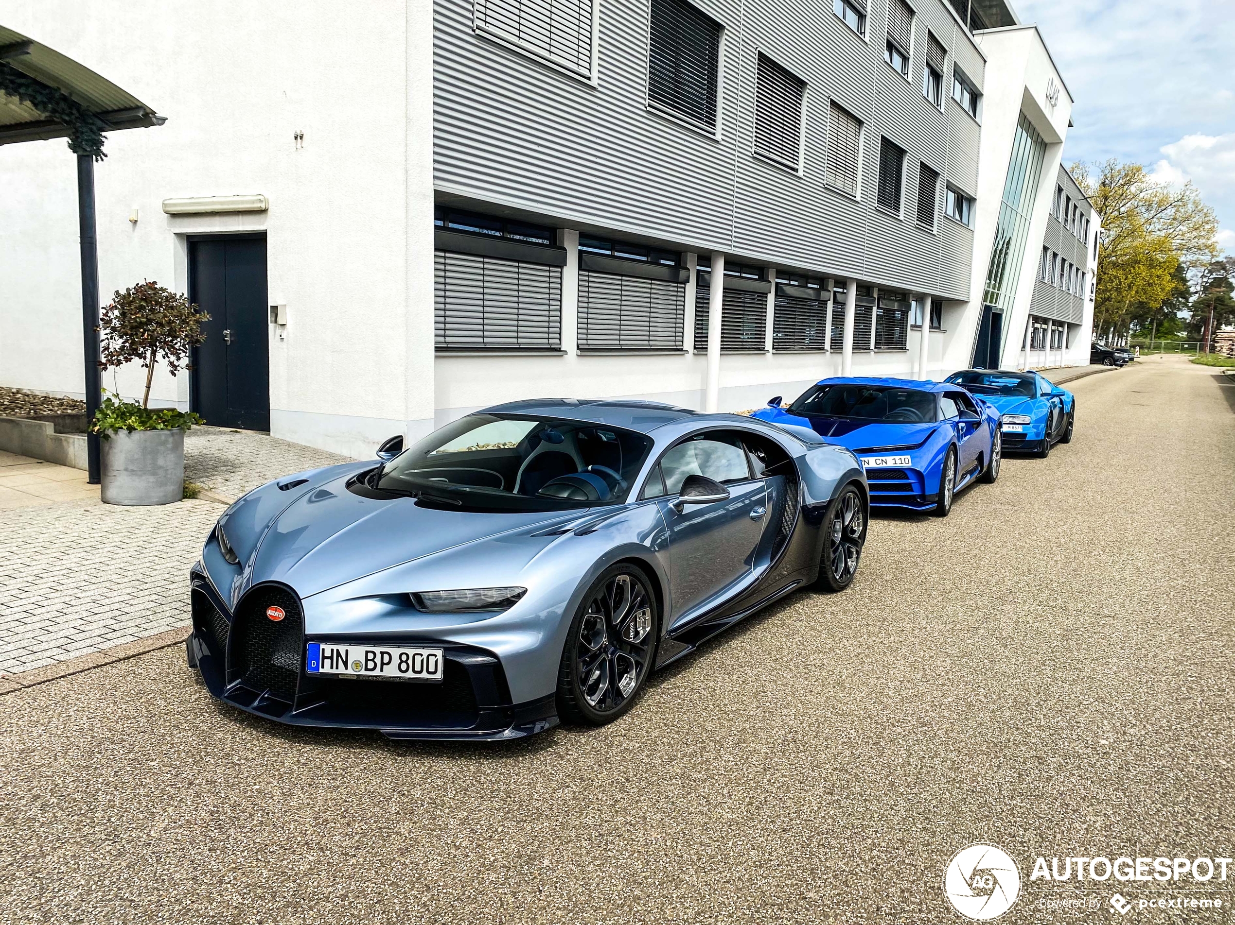 Wow! Bugatti Chiron Profilée duikt op in bizarre combo