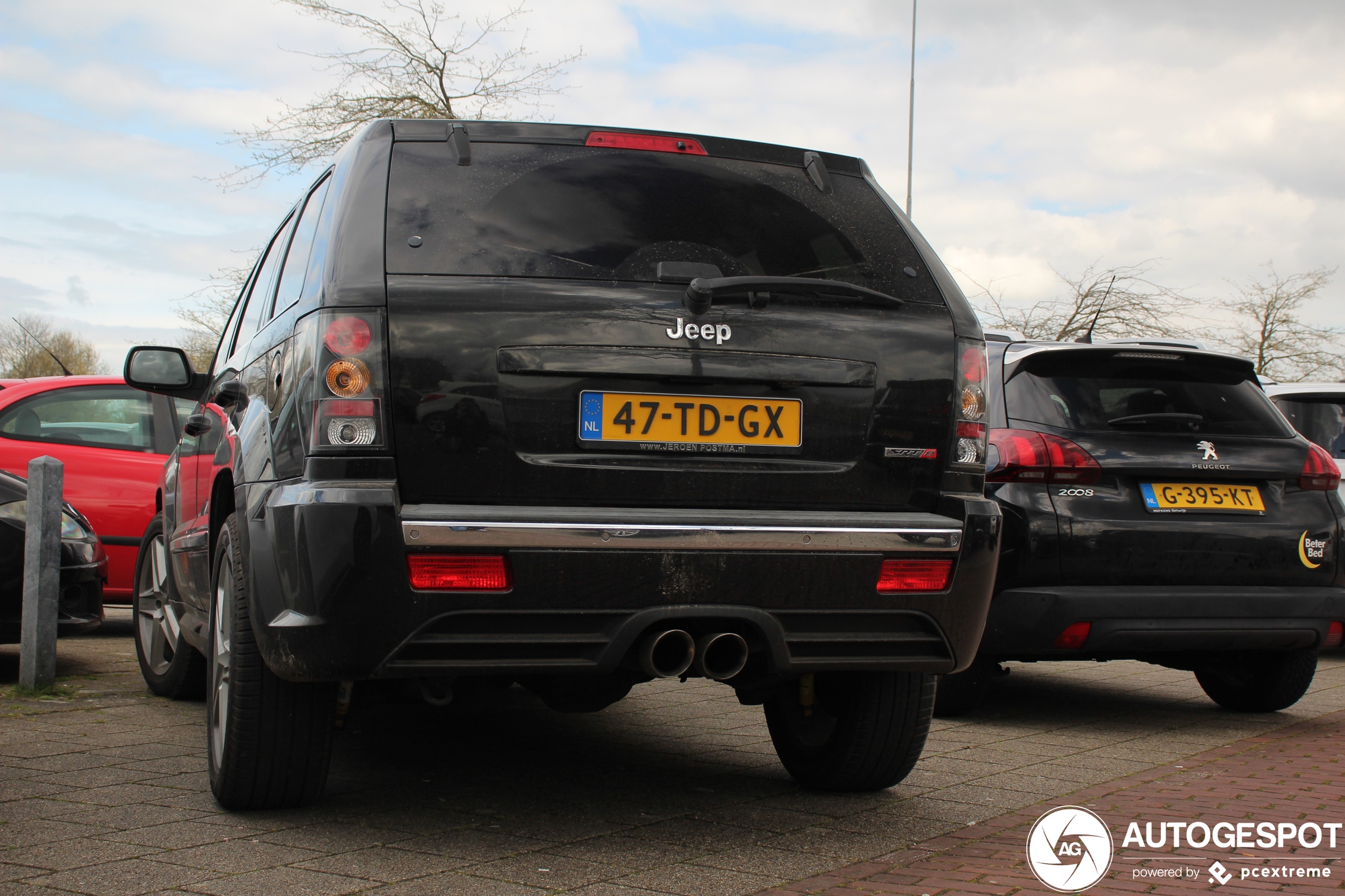 Jeep Grand Cherokee SRT-8 2005