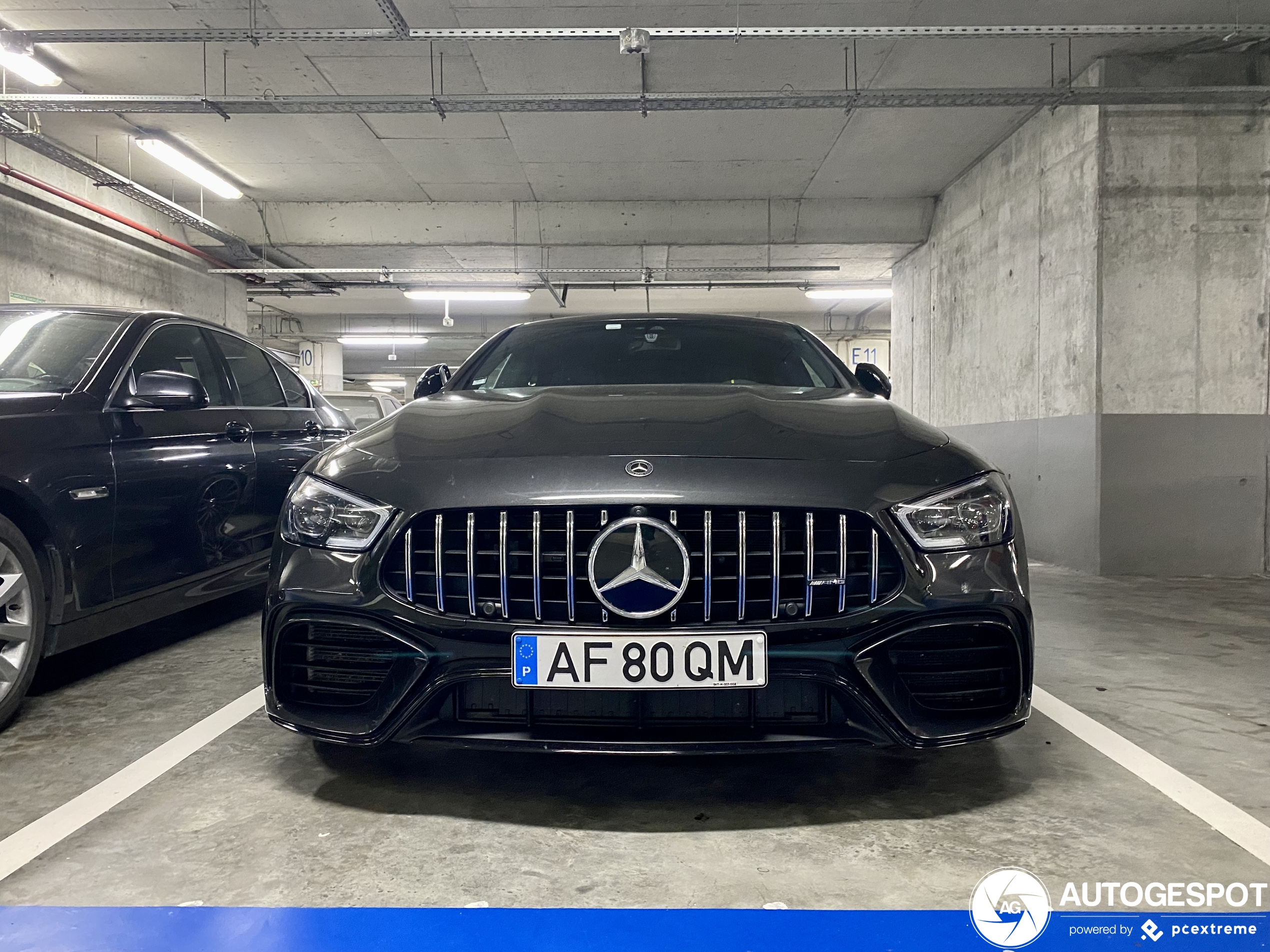 Mercedes-AMG GT 63 X290