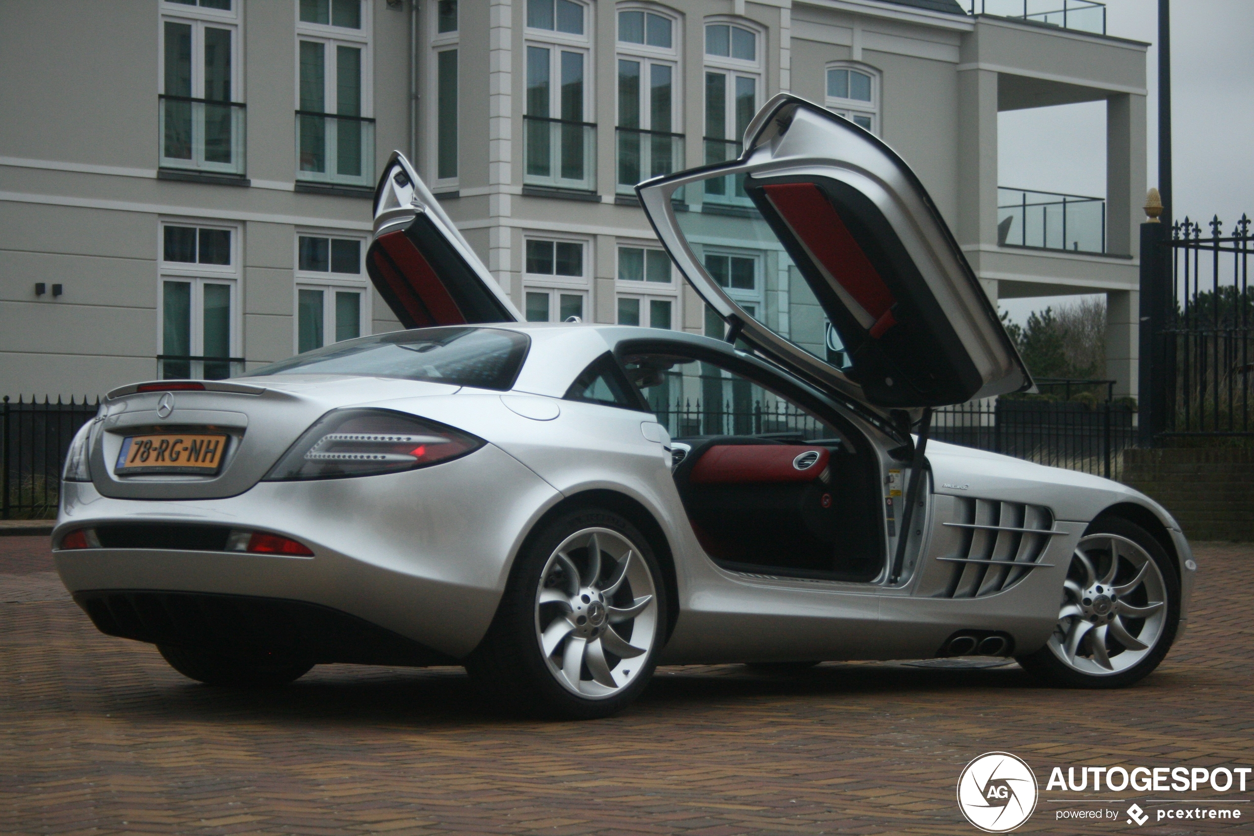 Mercedes-Benz SLR McLaren