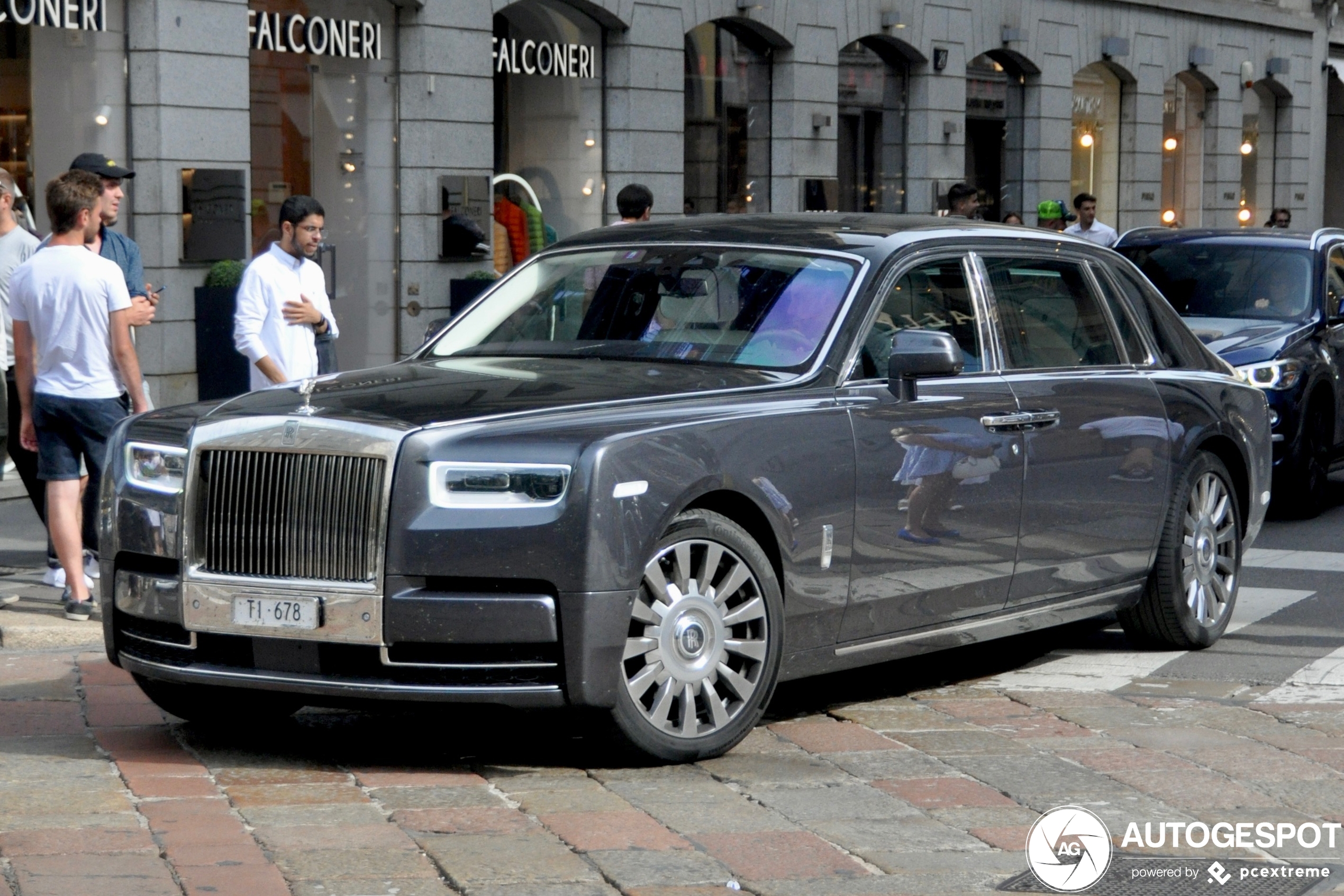 Rolls-Royce Phantom VIII EWB