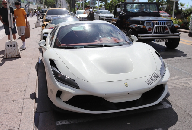 Ferrari F8 Spider