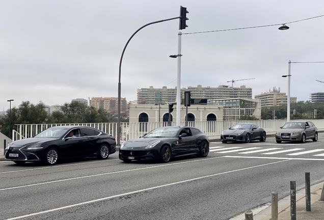 Ferrari FF