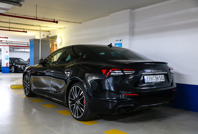 Maserati Ghibli Trofeo