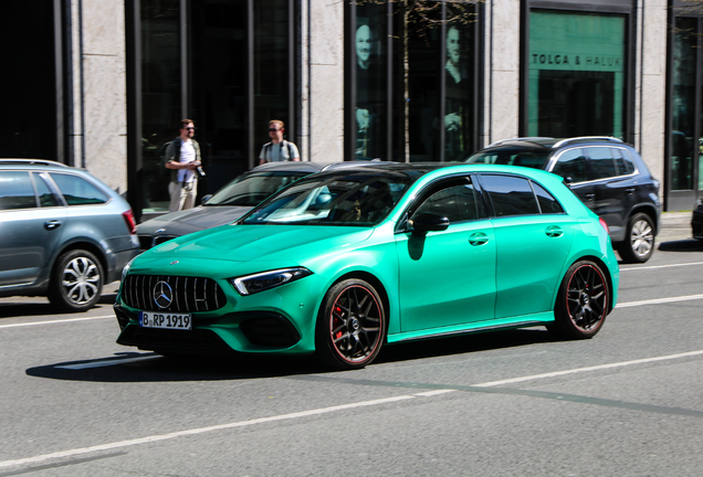 Mercedes-AMG A 45 S W177