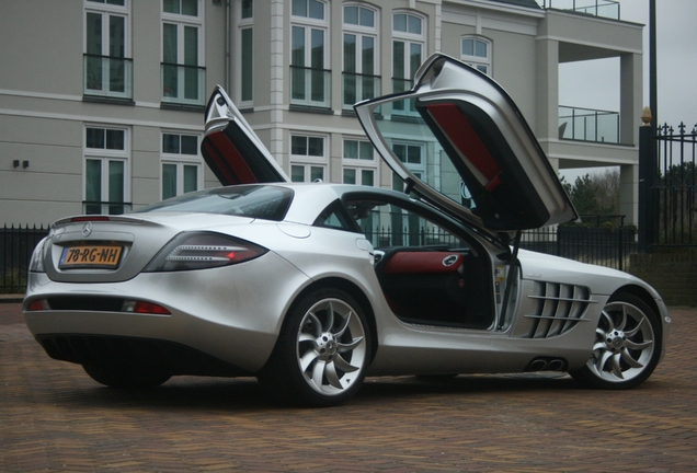 Mercedes-Benz SLR McLaren