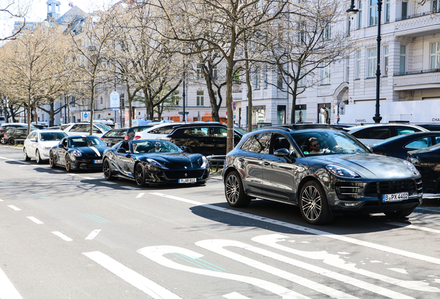 Porsche 95B Macan Turbo