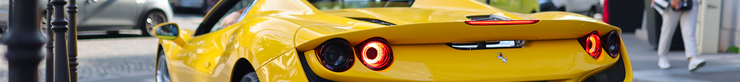 Ferrari F8 Spider