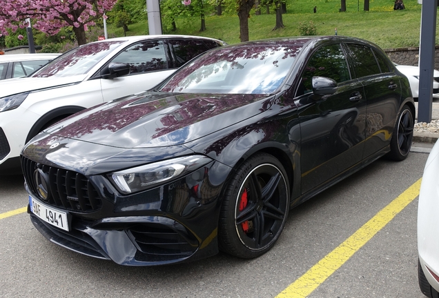 Mercedes-AMG A 45 S W177