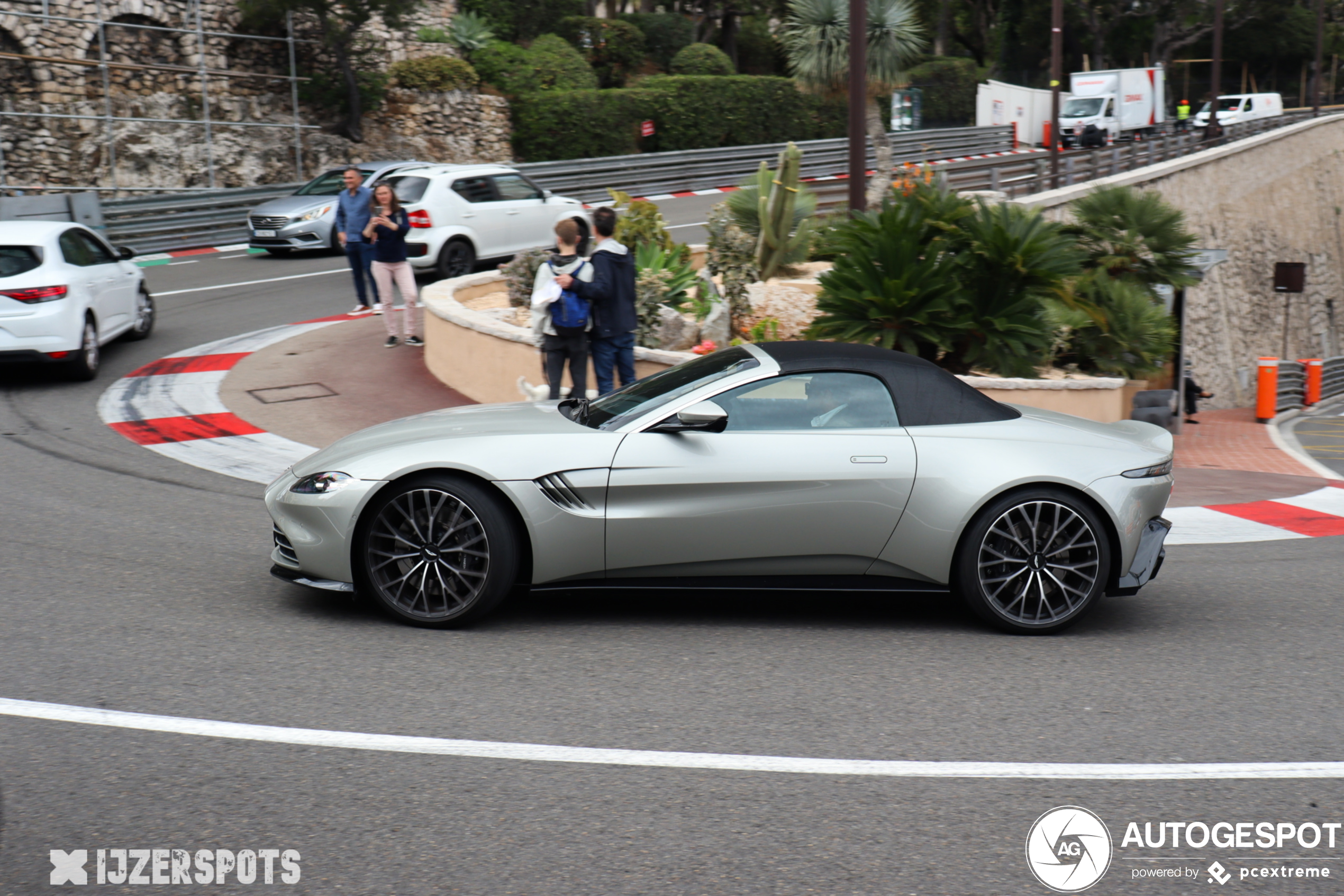 Aston Martin V8 Vantage Roadster 2020