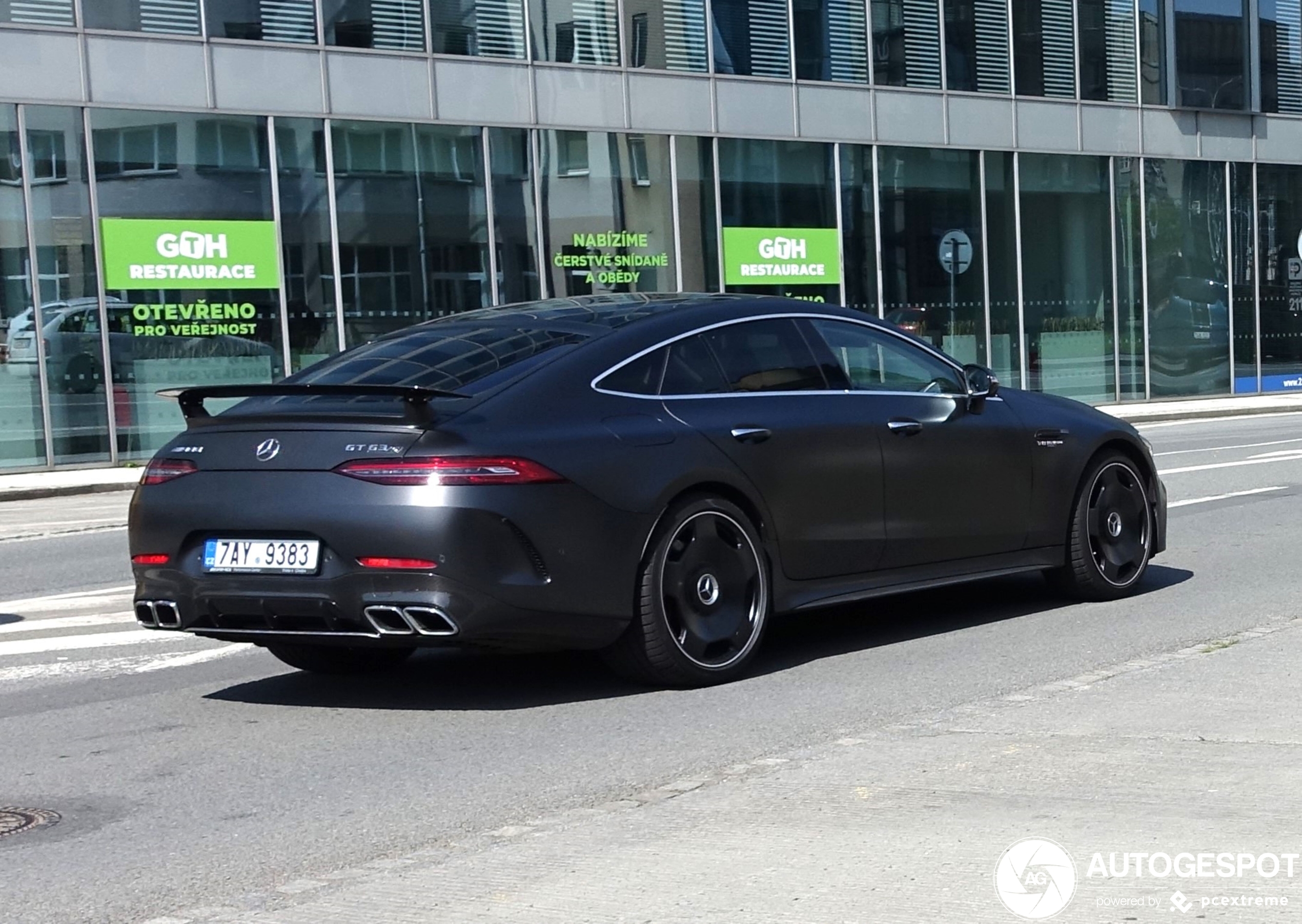 Mercedes-AMG GT 63 S X290