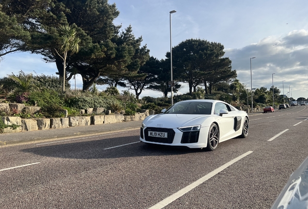 Audi R8 V10 2015