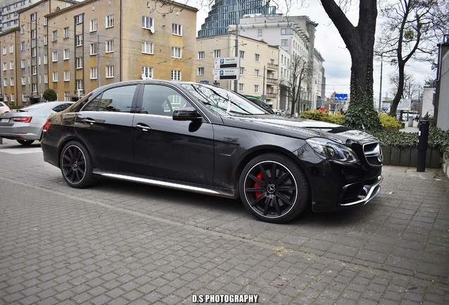 Mercedes-Benz E 63 AMG S W212