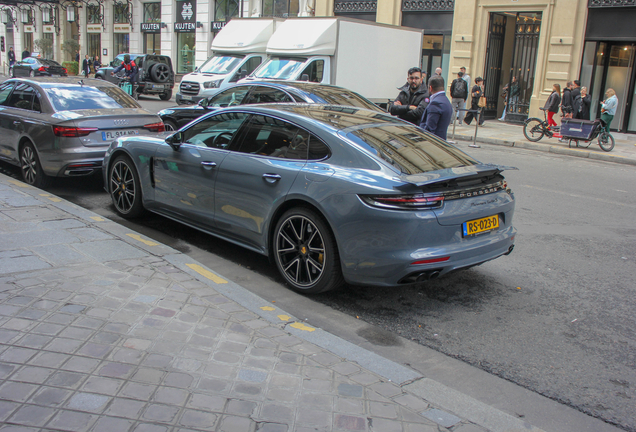 Porsche 971 Panamera Turbo S E-Hybrid