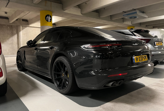 Porsche 971 Panamera Turbo S E-Hybrid