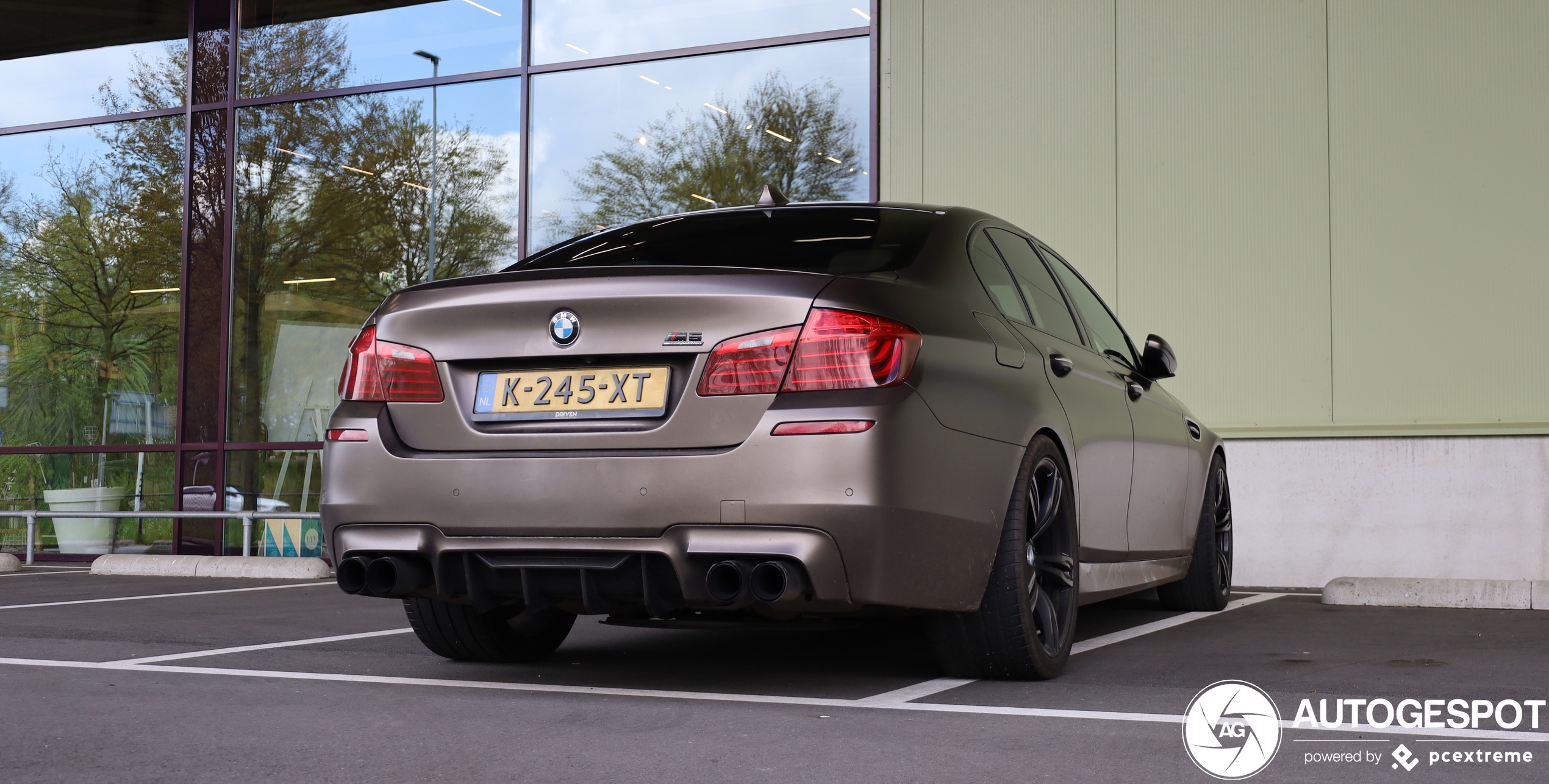 BMW M5 F10 2014 Performance Edition