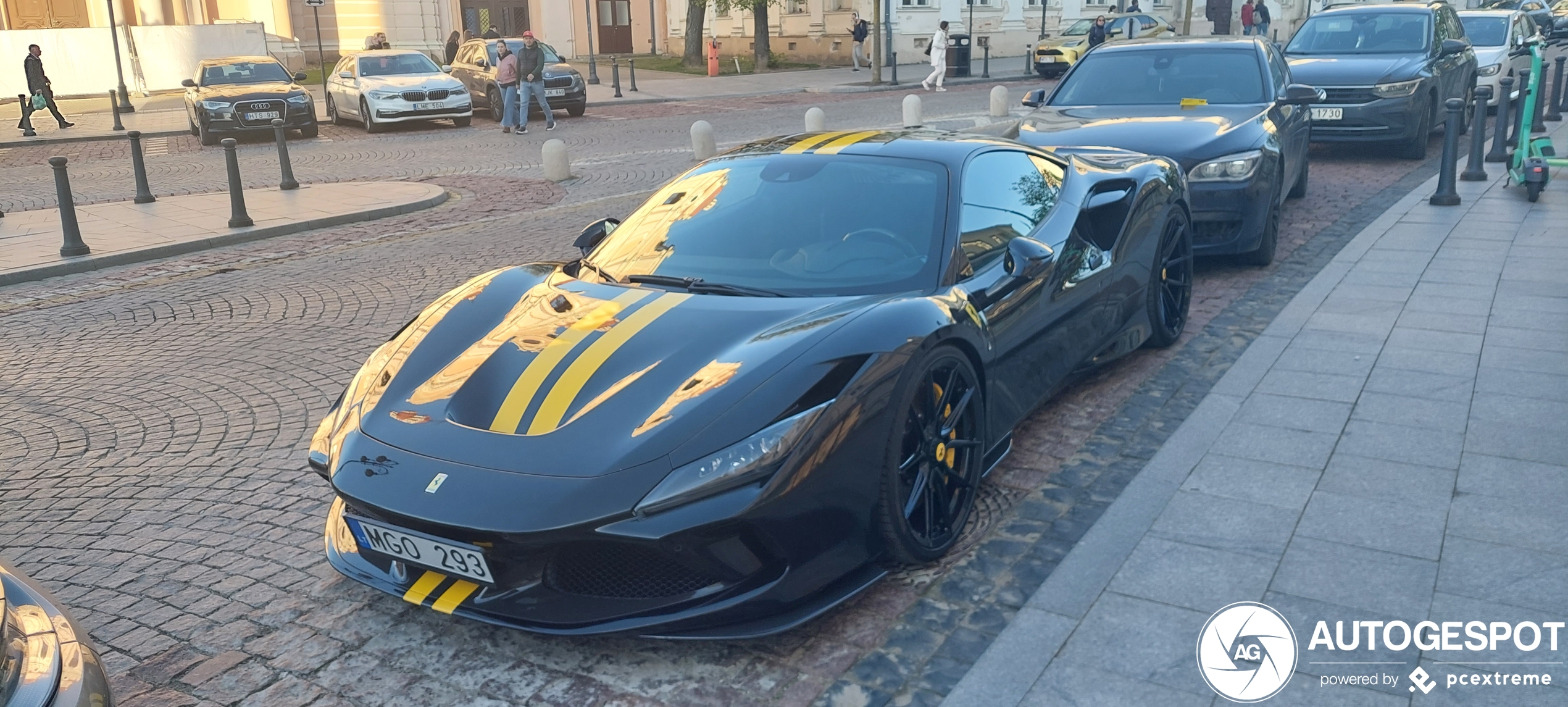 Ferrari F8 Tributo Novitec Rosso