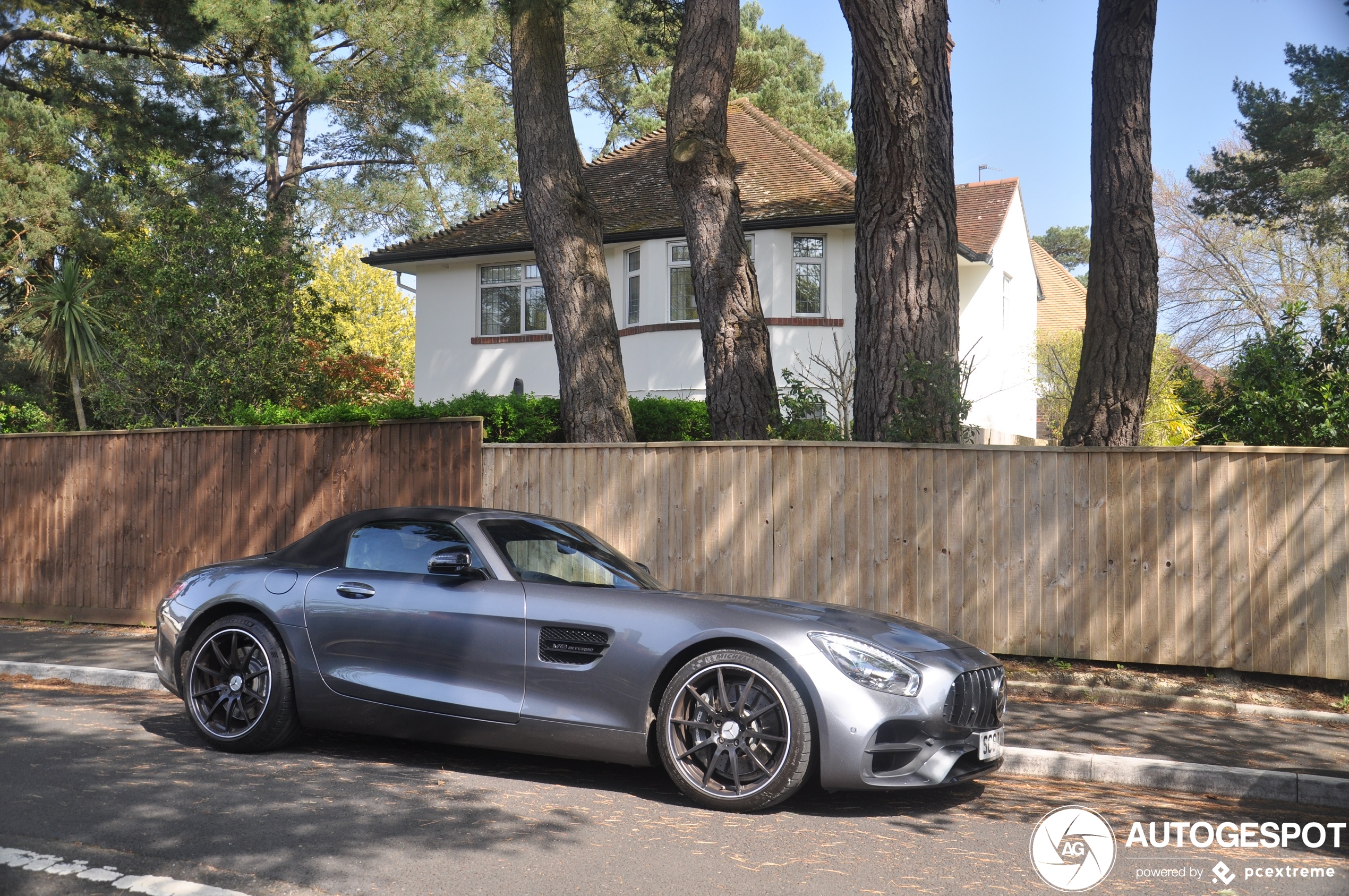 Mercedes-AMG GT Roadster R190