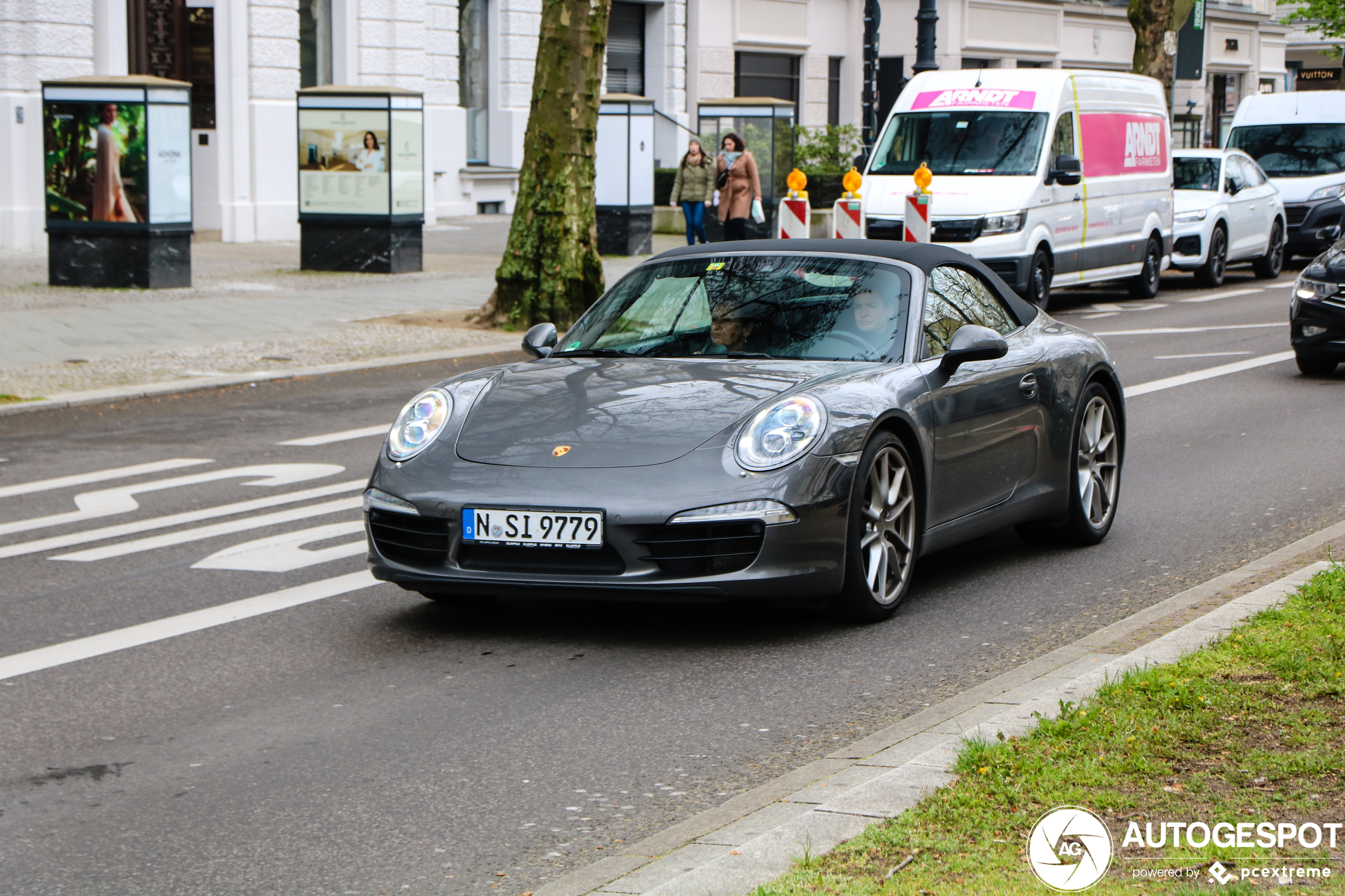 Porsche 991 Carrera S Cabriolet MkI