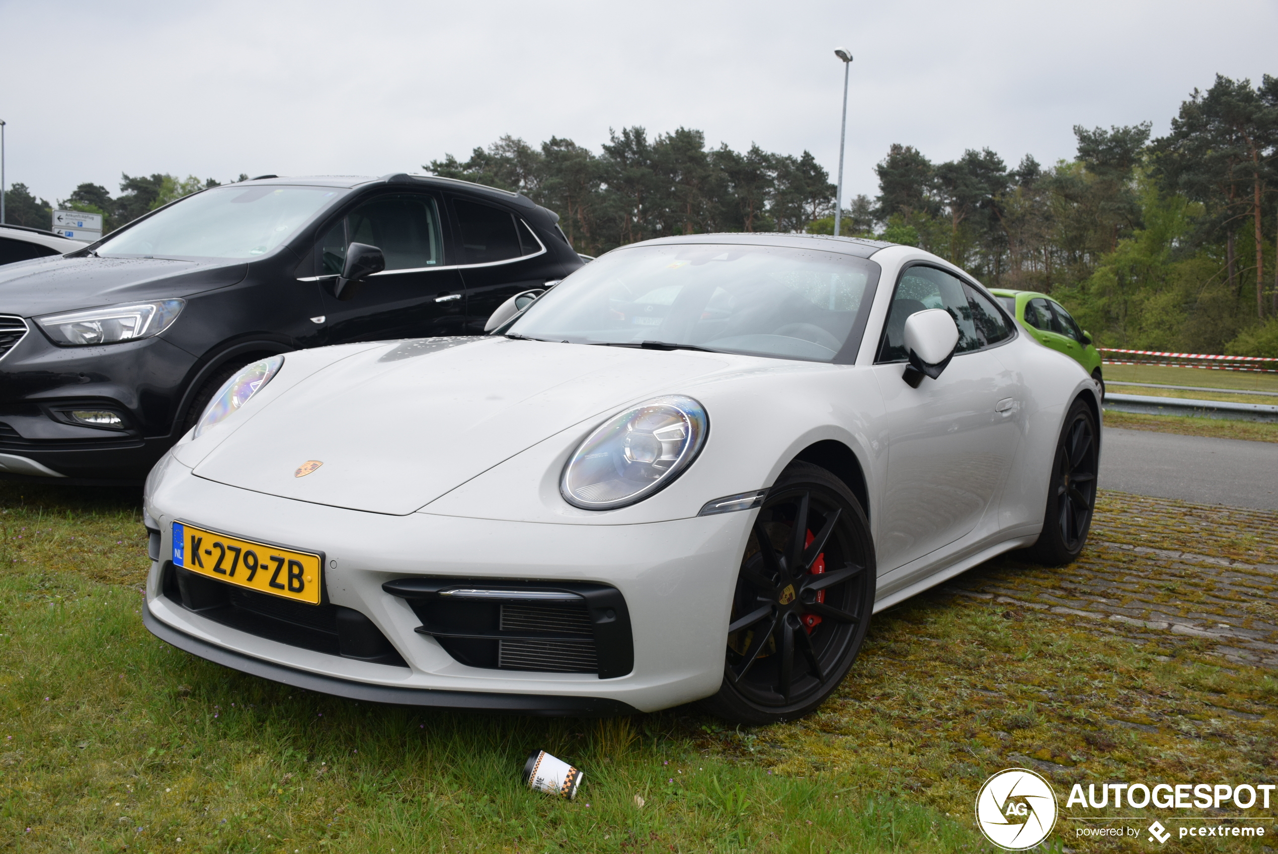 Porsche 992 Carrera 4S