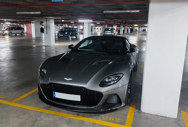 Aston Martin DBS Superleggera Volante