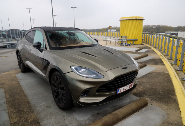 Aston Martin DBX