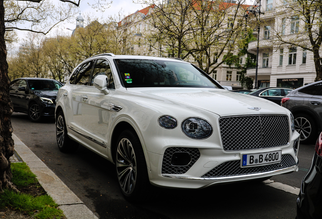 Bentley Bentayga V8 2021