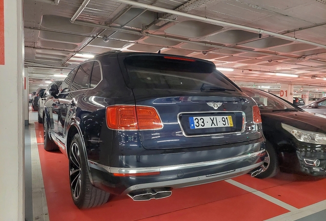 Bentley Bentayga V8