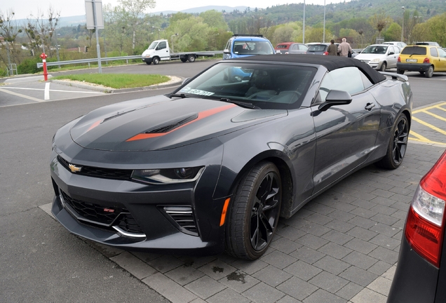 Chevrolet Camaro SS Convertible 2016 50th Anniversary