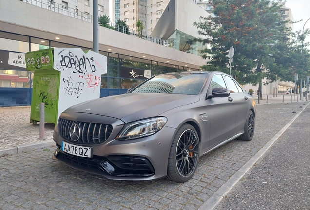 Mercedes-AMG C 63 S W205 2018