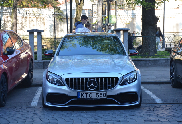 Mercedes-AMG C 63 S W205 Edition 1