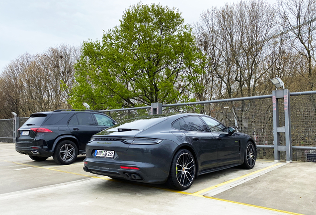 Porsche 971 Panamera Turbo S E-Hybrid MkII